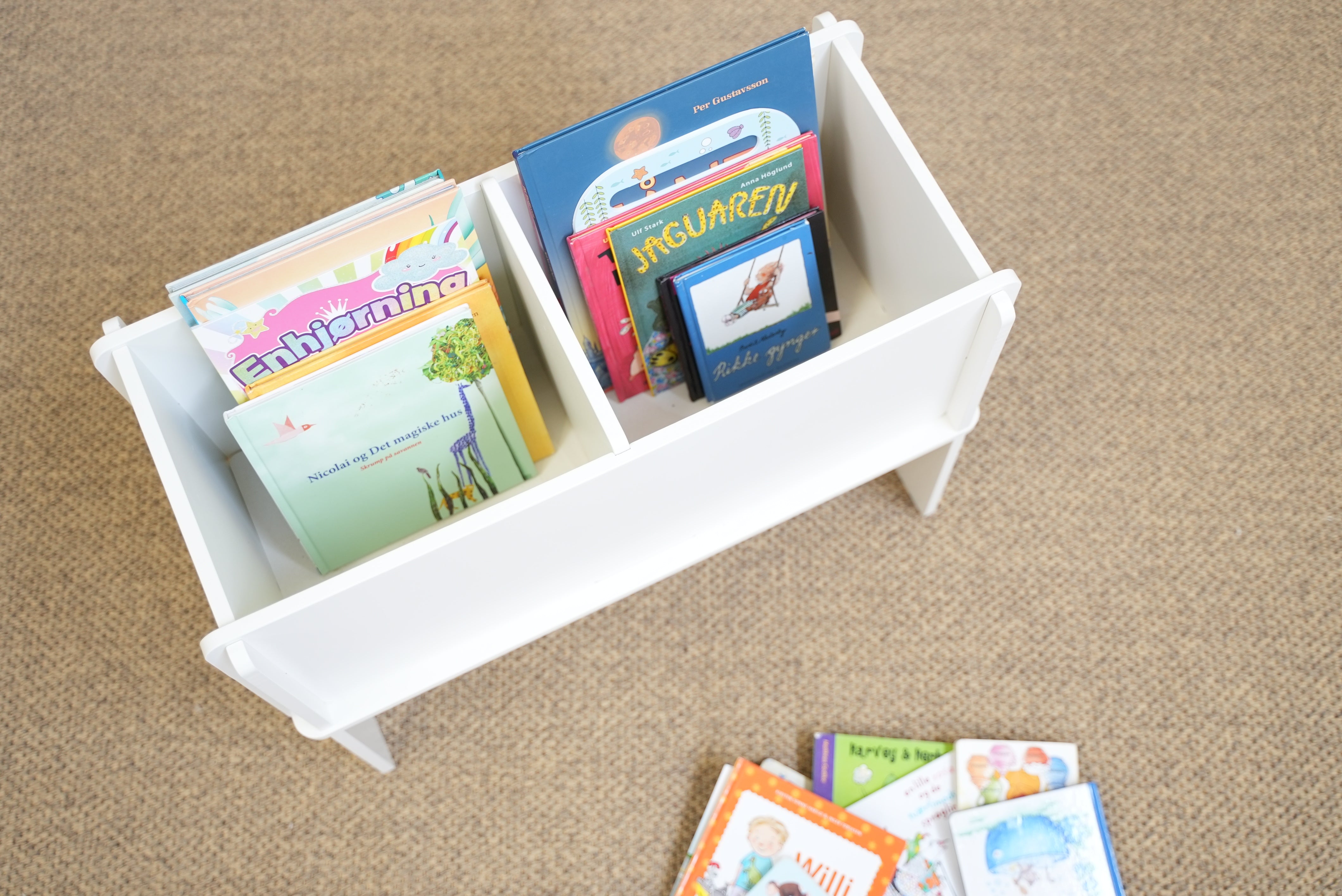 Buch/Aufbewahrungsbox Albert mit 2 Fächern - White edition